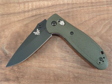 Benchmade Mini-Griptilian Knife